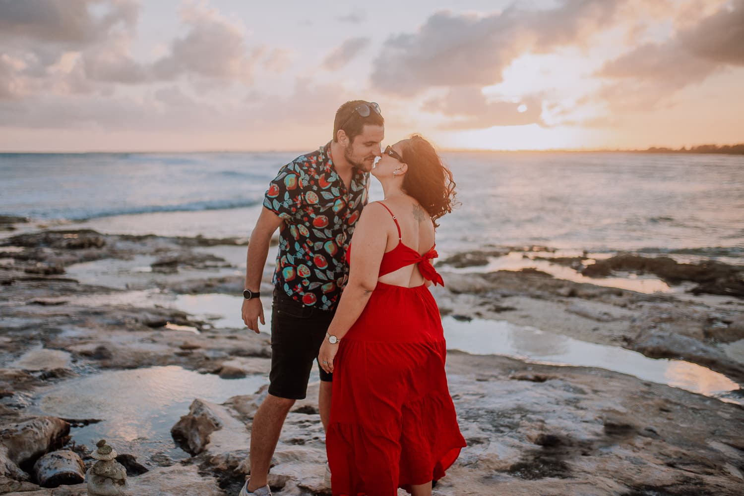 Fotografía de save the date en Cancun por Jesús Amaya fotógrafo de bodas destino en México